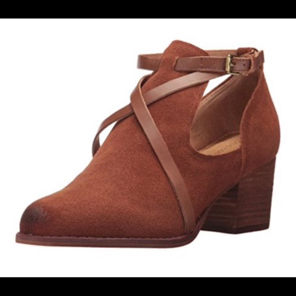 corso como Suede Booties